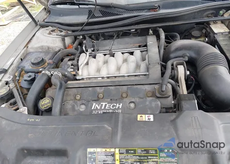 2002 Lincoln Continental z USA, uszkodzony, nr VIN 1LNHM97V12Y697403